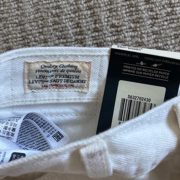 Levi’s 501 denim shorts - Picture 4 of 6